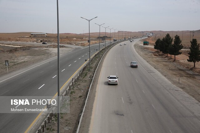 جاده ایرانشهر - بم بسته شد 1