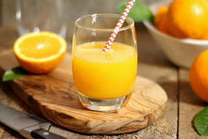آیا آب پرتقال مفید است یا نه؟ 