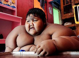 کاهش وزن باورنکردنی این پسر بچه (عکس) 