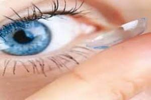 خطر ابتلا به کرونا با گذاشتن لنز در چشم 1