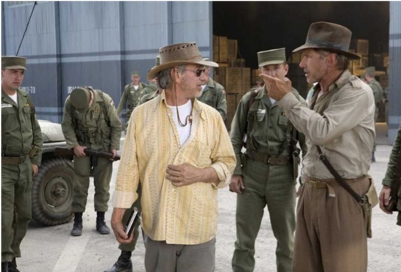 جیمز منگولد در حال مذاکره برای کارگردانی فیلم Indiana Jones 5 و جانشینی استیون اسپیلب 1