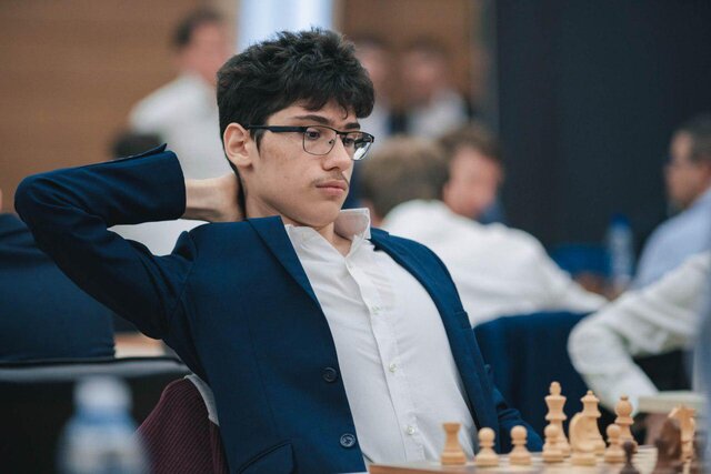 یک پیروزی و یک تساوی کارنامه فیروزجا در مسابقات جام ملت‌های شطرنج 1