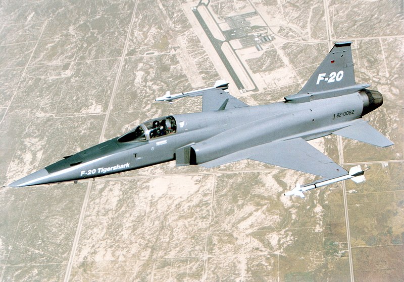 _سه نمونه هواگرد نظامی ساخت آمریکا در دهه 1980- 1