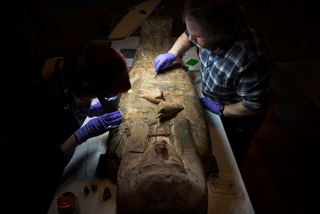 یک اکتشاف غیرمنتظره در تابوت مومیایی مصری 1