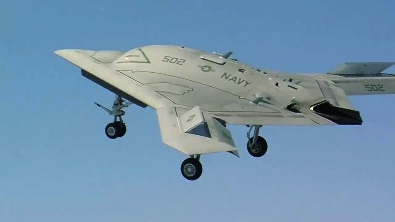 -عکس هایی از هواپیمای بدون سرنشین X-47B- 1