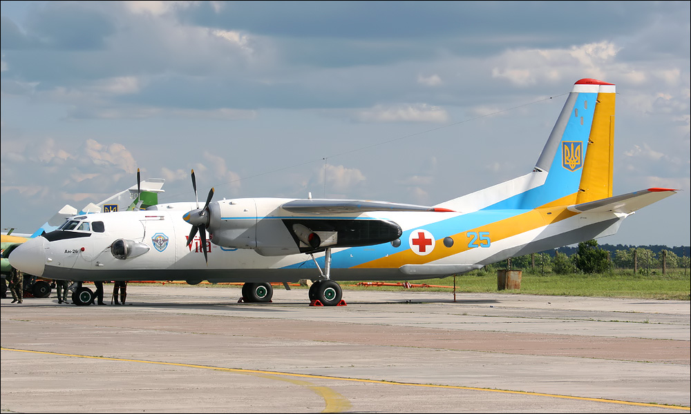 -عکس هایی از هواپیما ترابری نظامی آنتونوف ای‌ان-۲۶- 1