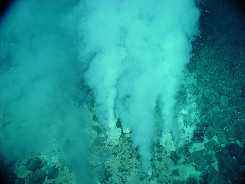 دانشمندان منشاء حیات در اعماق دریا را بازسازی کردند 