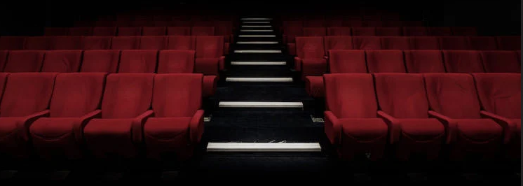 مارتین اسکورسیزی و کریستوفر نولان خطاب به کنگره امریکا: لطفا سینماها را نجات بدهید 