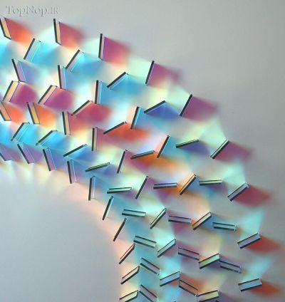 خلق آثار هنری با شیشه های چند رنگ 