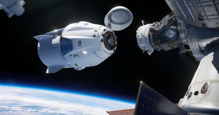 فضانوردان برای پرتاب تاریخی به فضا آماده هستند 
